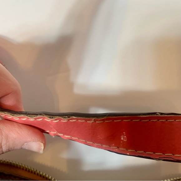 EUC. Vintage Coach berry pink & khaki in signature Coach pattern. - Picture 13 of 16